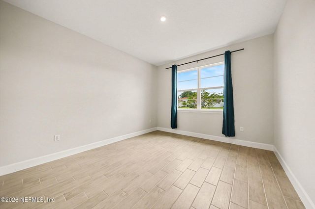 12 LANSING Lane, Palm Coast, FL 32137