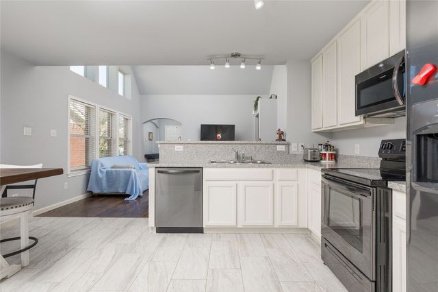 8818 Stewart Street, Cross Roads, TX 76227