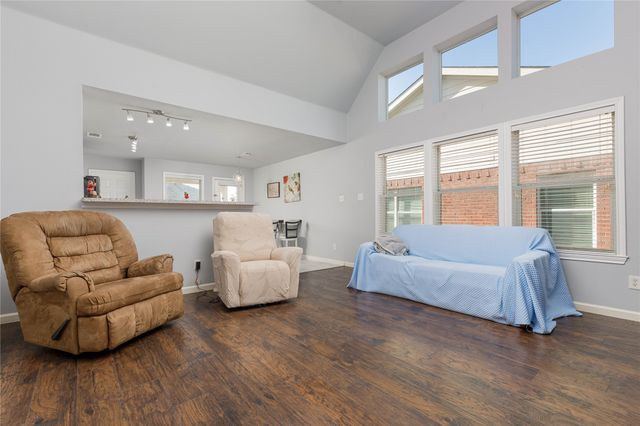 8818 Stewart Street, Cross Roads, TX 76227