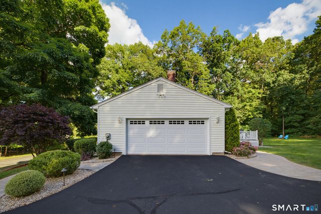 158 Orchard Hill Drive, South Windsor, CT 06074