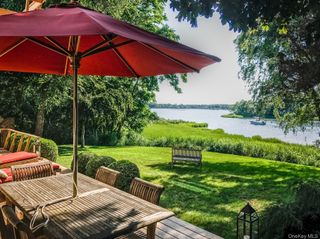 42 Towd Point Road, Southampton, NY 11968