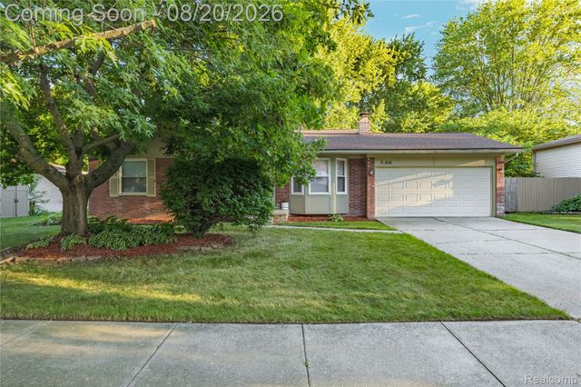 34616 Shorewood Street, Chesterfield Township, MI 48047