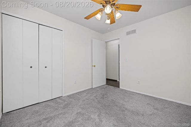 34616 Shorewood Street, Chesterfield Township, MI 48047