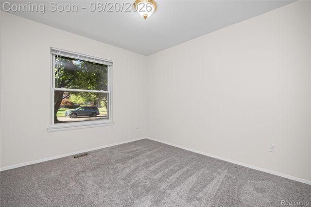 34616 Shorewood Street, Chesterfield Township, MI 48047
