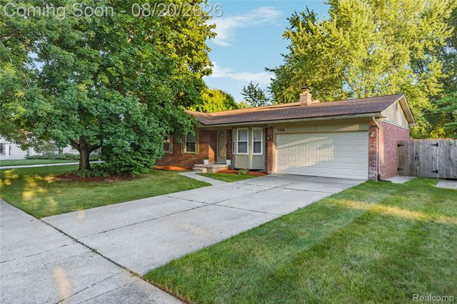 34616 Shorewood Street, Chesterfield Township, MI 48047