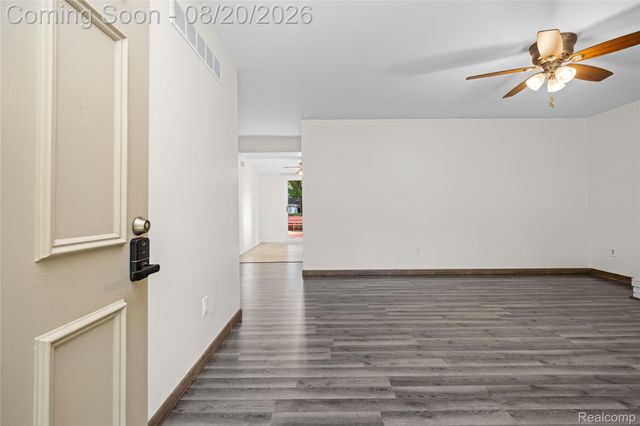 34616 Shorewood Street, Chesterfield Township, MI 48047