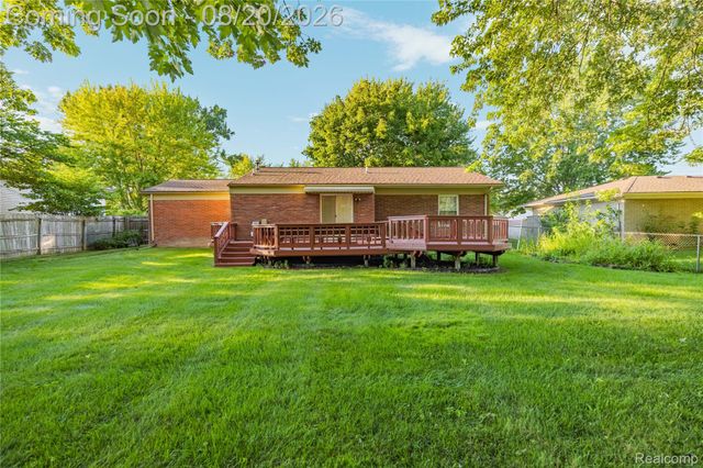 34616 Shorewood Street, Chesterfield Township, MI 48047