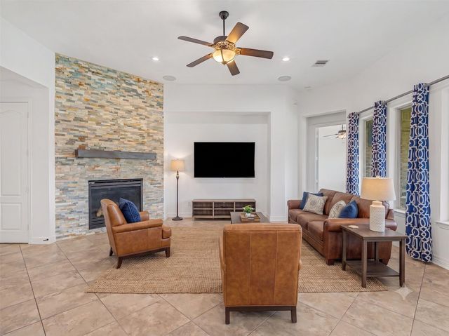 5210 Kenton Place Lane, Fulshear, TX 77441