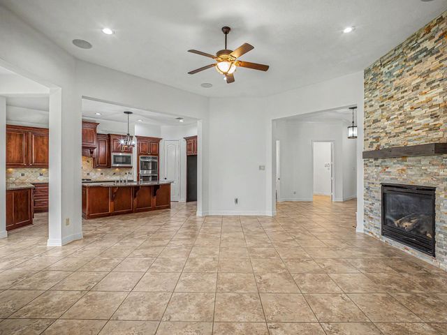 5210 Kenton Place Lane, Fulshear, TX 77441