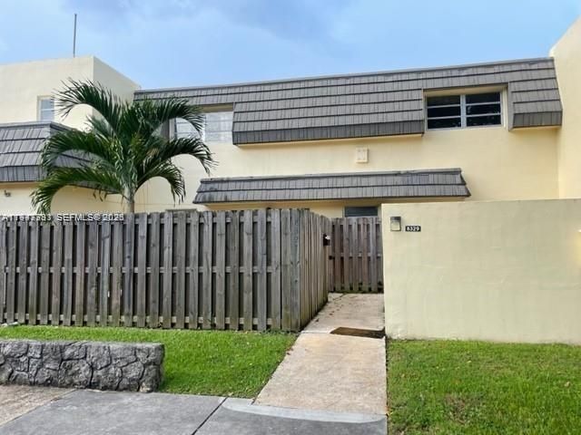 8327 SW 137th Ave 8327, Miami, FL 33183