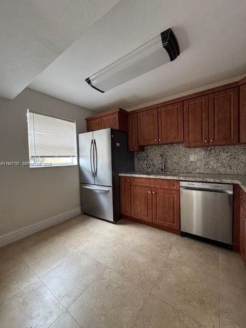 8327 SW 137th Ave 8327, Miami, FL 33183