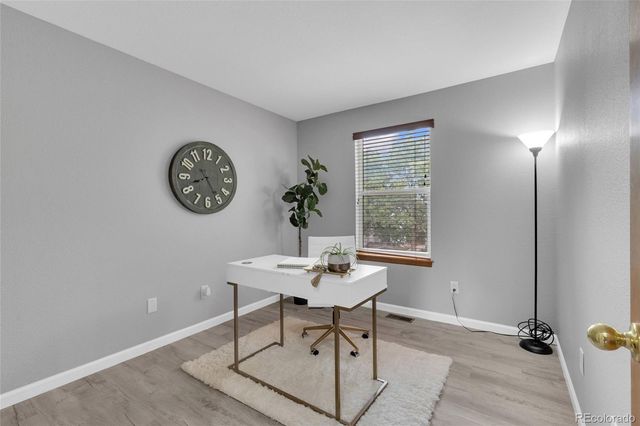 8053 S Kittredge Way, Englewood, CO 80112