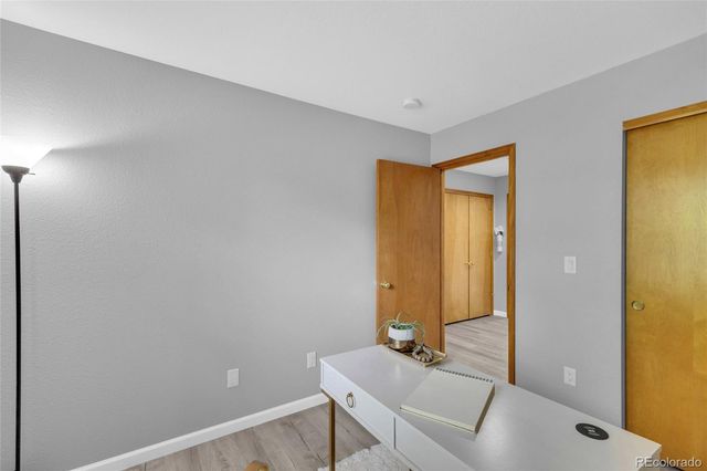 8053 S Kittredge Way, Englewood, CO 80112