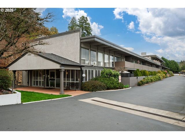 4460 Sw SCHOLLS FERRY Rd 6A, Portland, OR 97225