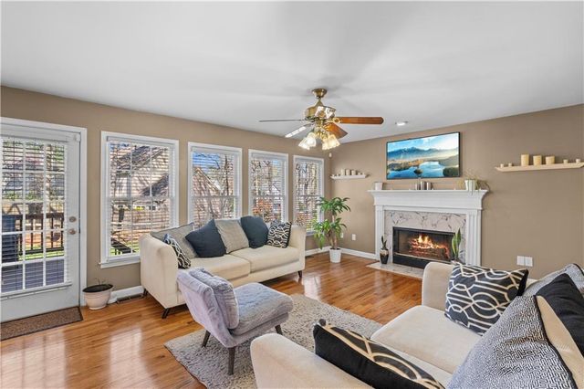 901 Grandview Way NW, Acworth, GA 30101