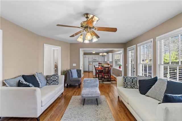 901 Grandview Way NW, Acworth, GA 30101