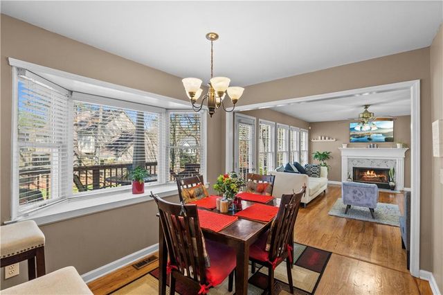 901 Grandview Way NW, Acworth, GA 30101