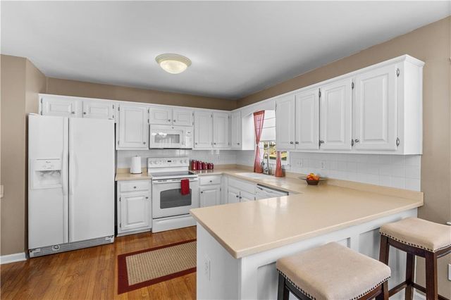 901 Grandview Way NW, Acworth, GA 30101