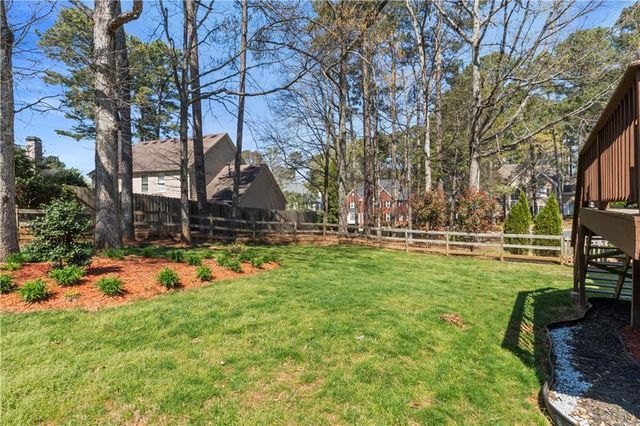 901 Grandview Way NW, Acworth, GA 30101