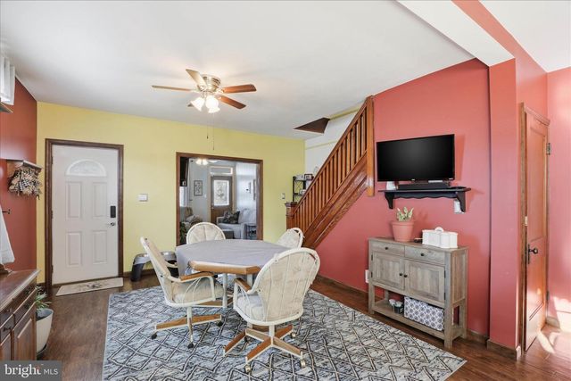 708 W CHERRY ST, Palmyra, PA 17078