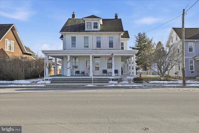 708 W CHERRY ST, Palmyra, PA 17078