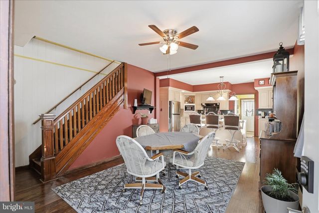 708 W CHERRY ST, Palmyra, PA 17078