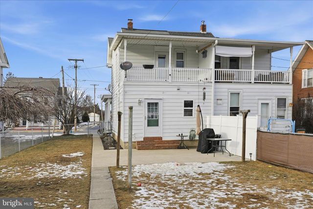 708 W CHERRY ST, Palmyra, PA 17078