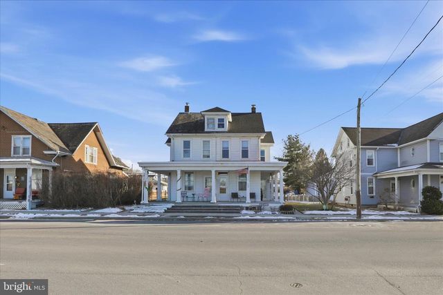 708 W CHERRY ST, Palmyra, PA 17078