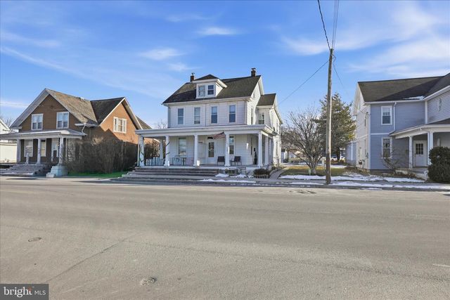 708 W CHERRY ST, Palmyra, PA 17078