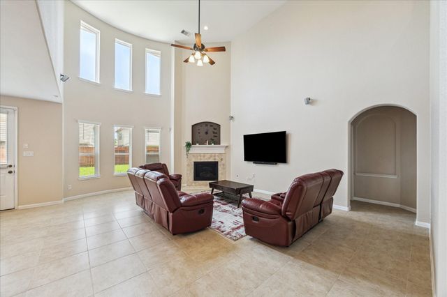 6322 Fiddlers Green Drive, Missouri City, TX 77459