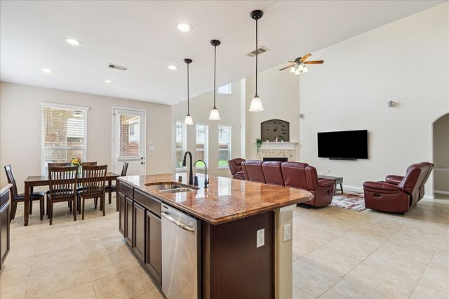 6322 Fiddlers Green Drive, Missouri City, TX 77459