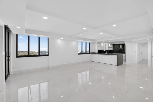 3420 S Ocean Boulevard PH-T, Highland Beach, FL 33487