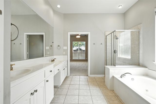 8220 Holliday Road, Lantana, TX 76226