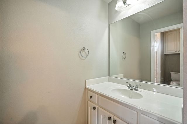 8220 Holliday Road, Lantana, TX 76226