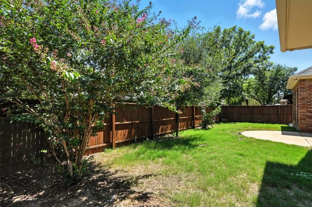 8220 Holliday Road, Lantana, TX 76226