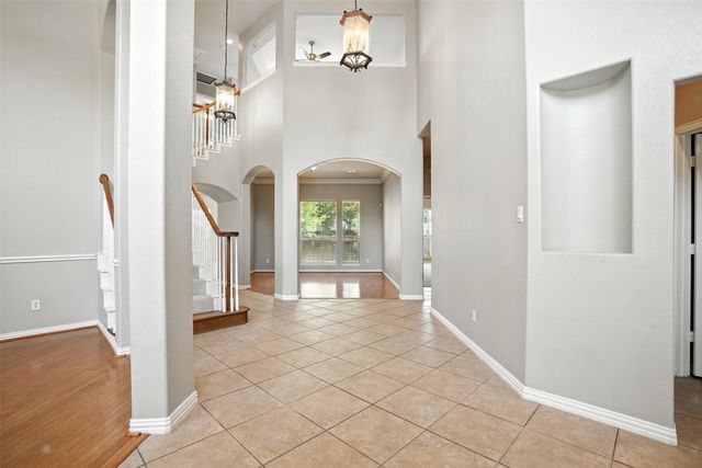 8220 Holliday Road, Lantana, TX 76226