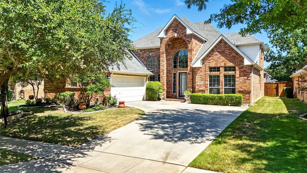 8220 Holliday Road, Lantana, TX 76226