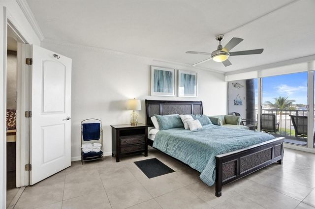 132 Lakeshore Drive 317, North Palm Beach, FL 33408