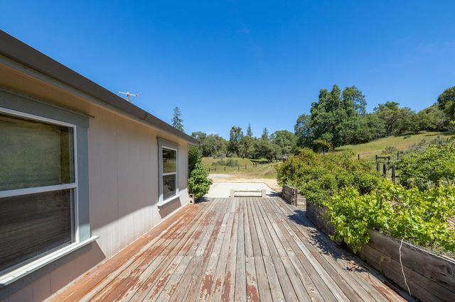 4716 Leonard Road, Mariposa, CA 95338