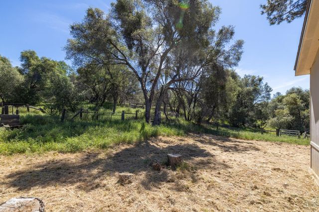 4716 Leonard Road, Mariposa, CA 95338
