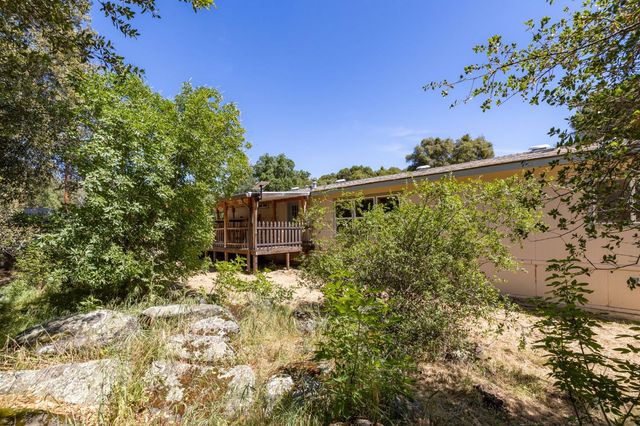 4716 Leonard Road, Mariposa, CA 95338
