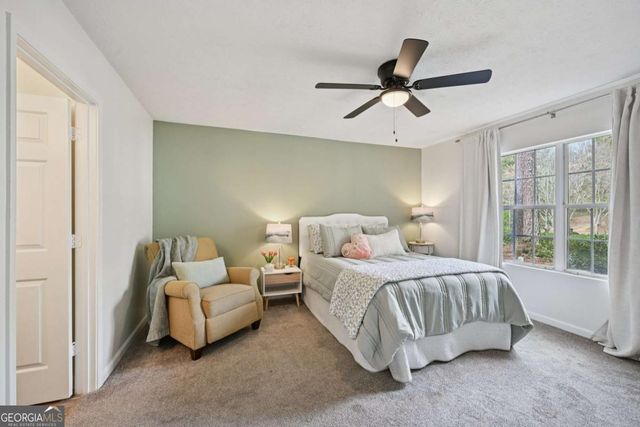 1006 Mill Pond Drive SE, Smyrna, GA 30082