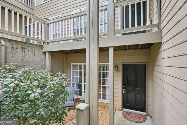 1006 Mill Pond Drive SE, Smyrna, GA 30082