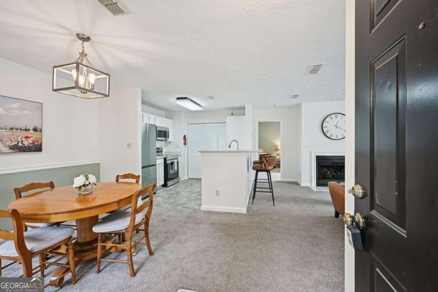 1006 Mill Pond Drive SE, Smyrna, GA 30082