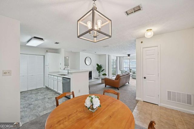 1006 Mill Pond Drive SE, Smyrna, GA 30082