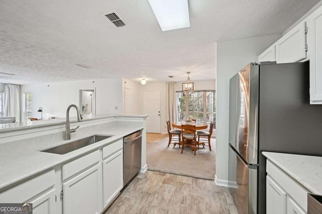 1006 Mill Pond Drive SE, Smyrna, GA 30082