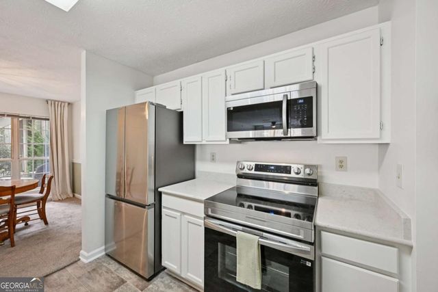 1006 Mill Pond Drive SE, Smyrna, GA 30082