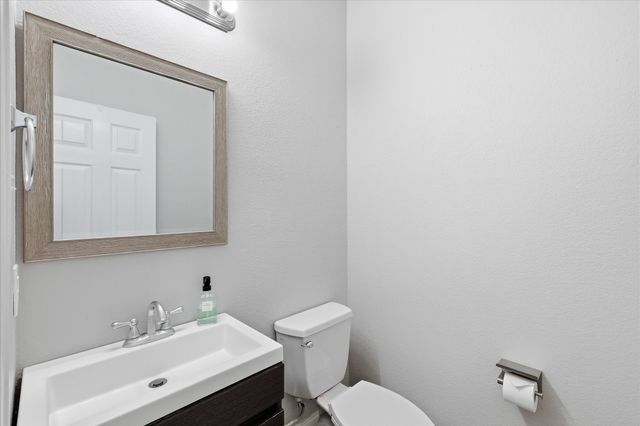 1208 Spanish Moss Drive, Savannah, TX 76227