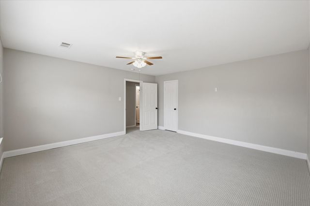 1208 Spanish Moss Drive, Savannah, TX 76227