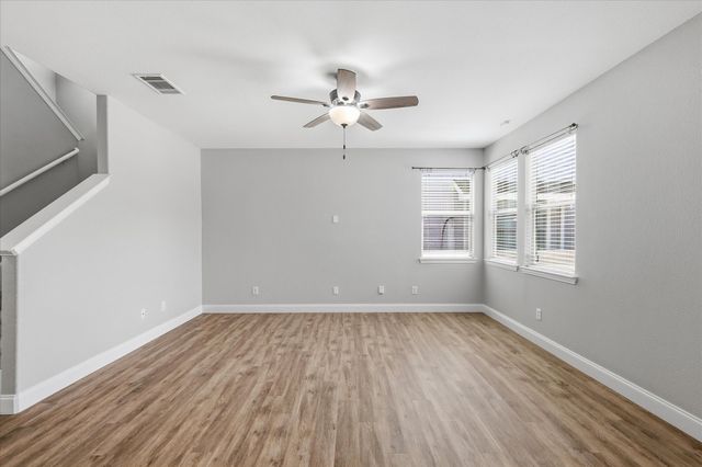 1208 Spanish Moss Drive, Savannah, TX 76227